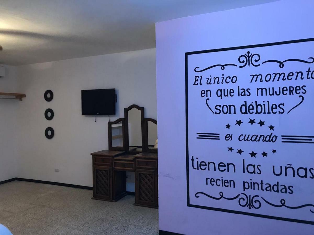 Apartamento&Habitacion Galeana 시우다드 발레스 외부 사진